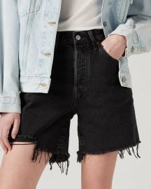 501 Mid Thigh Womenx27s Shorts - Black Levix27s US at Levis